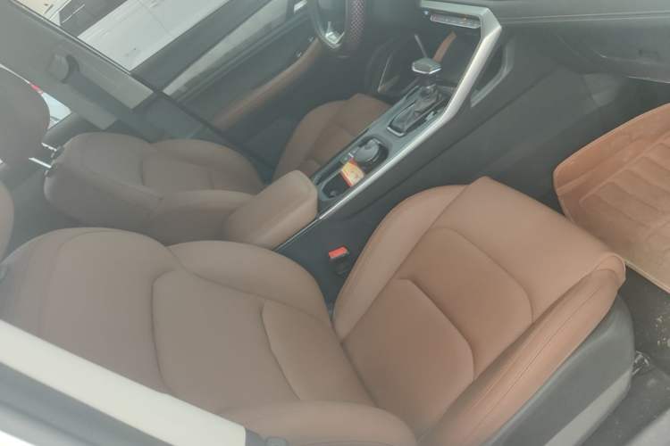 Used Geely Auto Vision X6 2021 PRO 1.4T Automatic Prestige Model Right Front Seat