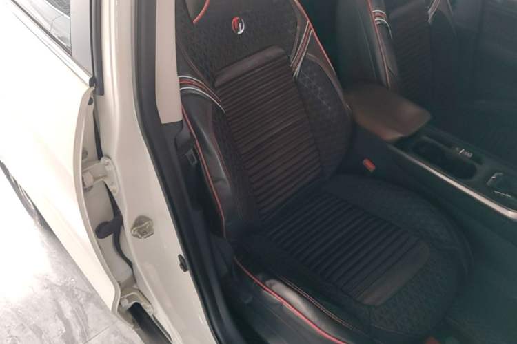 Used Geely Auto Vision X6 2021 PRO 1.4T Automatic Prestige Model Right Front Seat