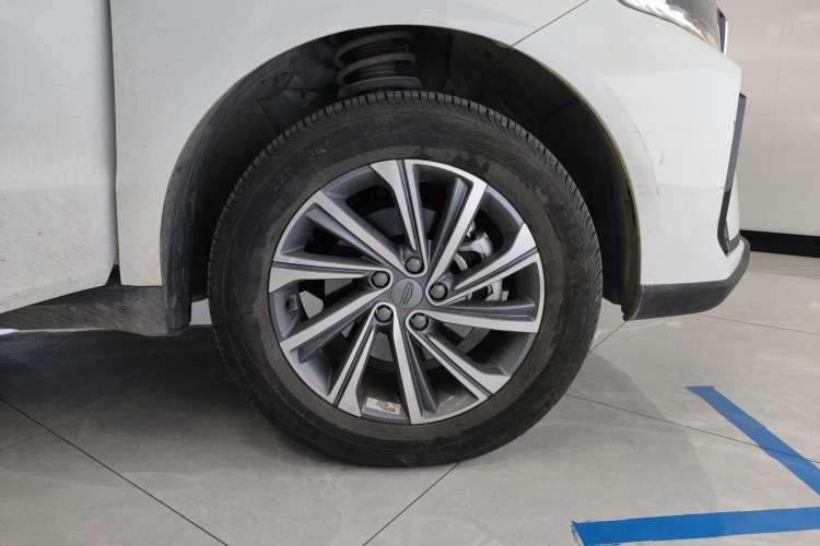 Used Geely Auto Vision X6 2021 PRO 1.4T Automatic Prestige Model Right Front Wheel Hub
