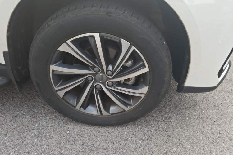 Used Geely Auto Vision X6 2021 PRO 1.4T Automatic Prestige Model Right Front Wheel Hub