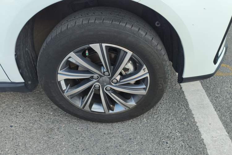 Used Geely Auto Vision X6 2021 PRO 1.4T Automatic Prestige Model Right Front Wheel Hub