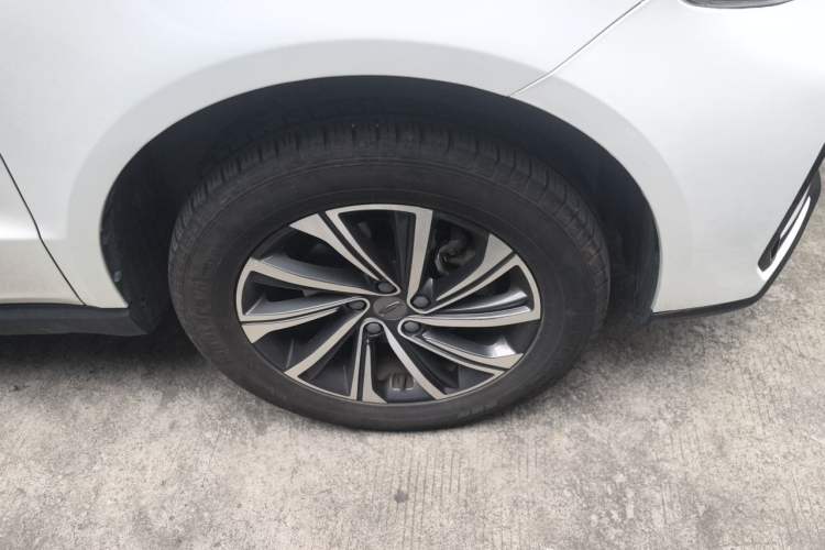 Used Geely Auto Vision X6 2021 PRO 1.4T Automatic Prestige Model Right Front Wheel Hub