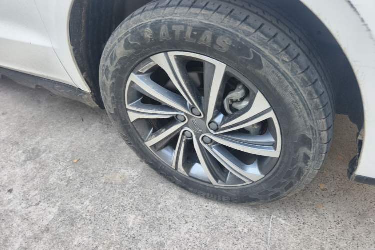 Used Geely Auto Vision X6 2021 PRO 1.4T Automatic Prestige Model Right Front Wheel Hub
