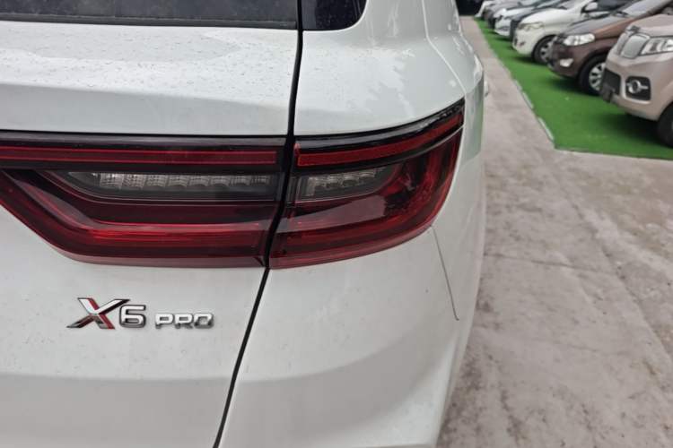 Used Geely Auto Vision X6 2021 PRO 1.4T Automatic Prestige Model Right Rear Taillight