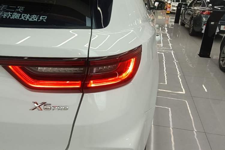 Used Geely Auto Vision X6 2021 PRO 1.4T Automatic Prestige Model Right Rear Taillight