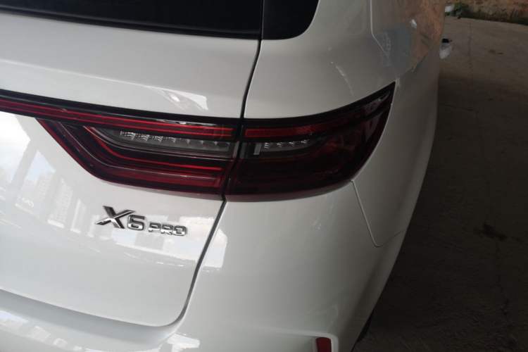 Used Geely Auto Vision X6 2021 PRO 1.4T Automatic Prestige Model Right Rear Taillight