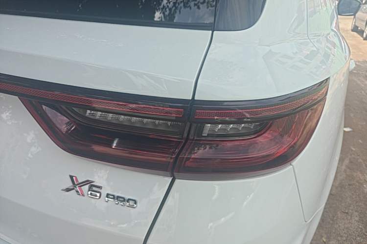 Used Geely Auto Vision X6 2021 PRO 1.4T Automatic Prestige Model Right Rear Taillight