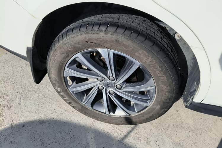 Used Geely Auto Vision X6 2021 PRO 1.4T Automatic Prestige Model Right Rear Wheel Hub