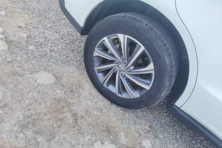Used Geely Auto Vision X6 2021 PRO 1.4T Automatic Prestige Model Right Rear Wheel Hub