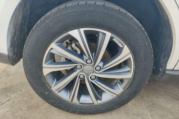 Used Geely Auto Vision X6 2021 PRO 1.4T Automatic Prestige Model Right Rear Wheel Hub