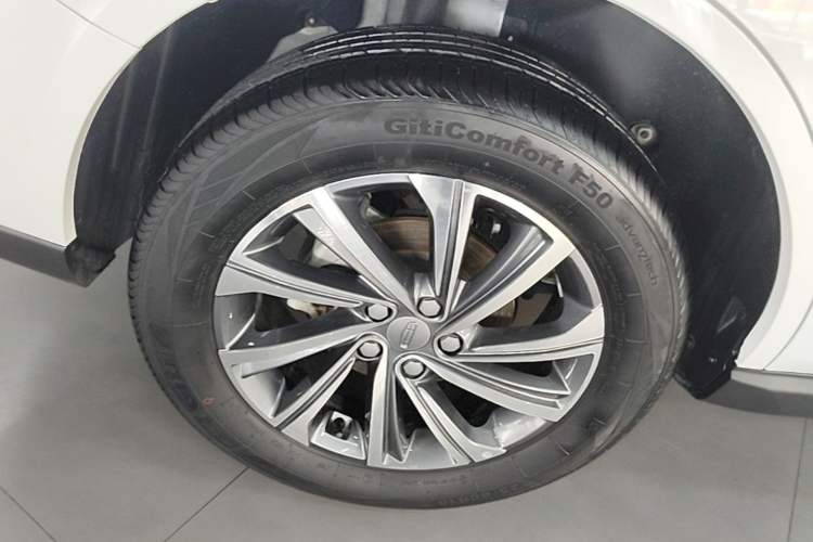 Used Geely Auto Vision X6 2021 PRO 1.4T Manual Luxury Model Right Rear Wheel Hub