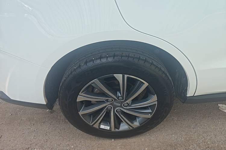 Used Geely Auto Vision X6 2021 PRO 1.4T Automatic Prestige Model Right Rear Wheel Hub