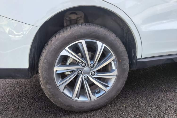 Used Geely Auto Vision X6 2021 PRO 1.4T Automatic Prestige Model Right Rear Wheel Hub