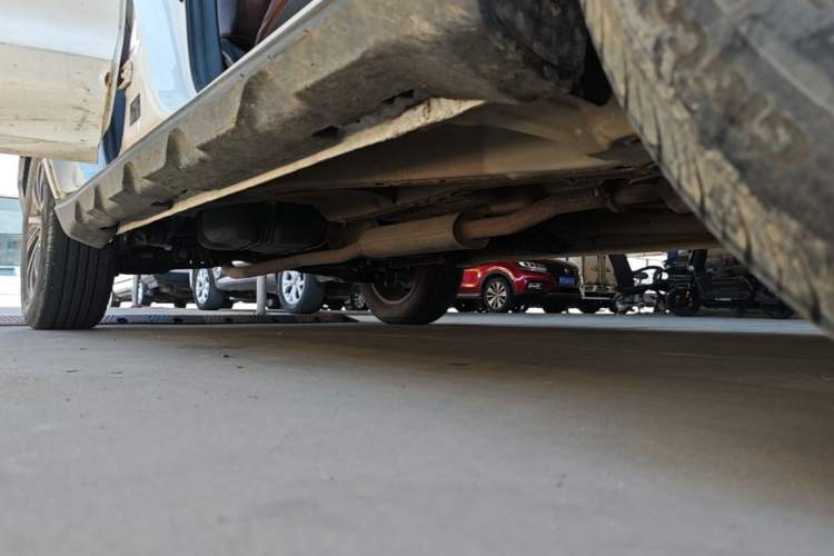 Used Geely Auto Vision X6 2021 PRO 1.4T Automatic Prestige Model Right Side Sill