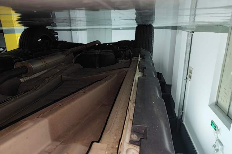 Used Geely Auto Vision X6 2021 PRO 1.4T Automatic Prestige Model Right Side Sill