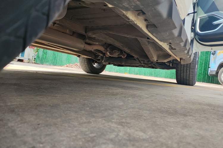 Used Geely Auto Vision X6 2021 PRO 1.4T Automatic Prestige Model Right Side Sill