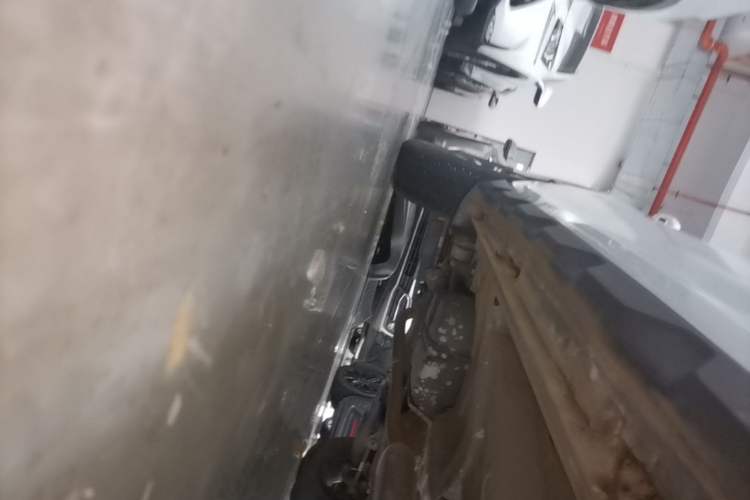 Used Geely Auto Vision X6 2021 PRO 1.4T Automatic Prestige Model Right Side Sill