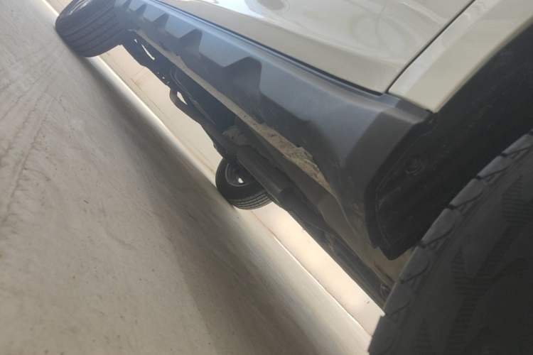 Used Geely Auto Vision X6 2021 PRO 1.4T Automatic Prestige Model Right Side Sill