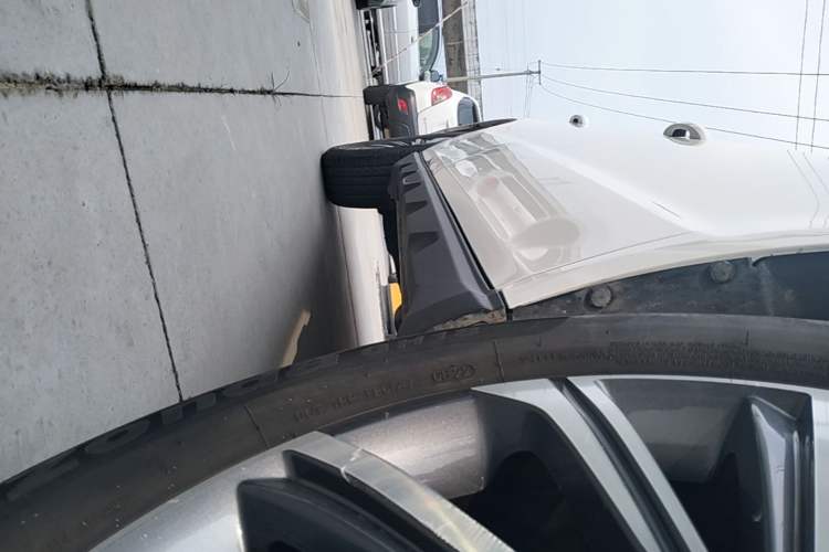 Used Geely Auto Vision X6 2021 PRO 1.4T Automatic Prestige Model Right Side Sill