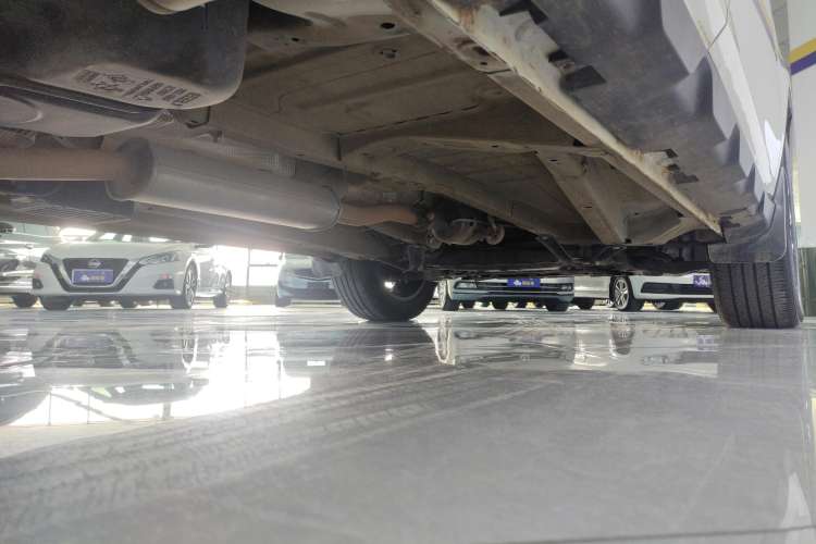 Used Geely Auto Vision X6 2021 PRO 1.4T Manual Luxury Model Right Side Sill