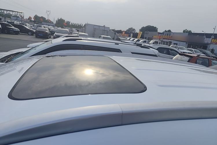 Used Geely Auto Vision X6 2021 PRO 1.4T Manual Luxury Model Roof