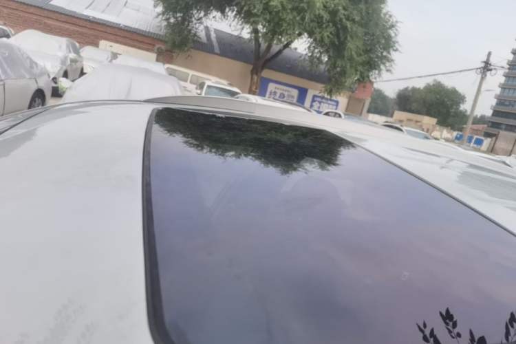 Used Geely Auto Vision X6 2021 PRO 1.4T Automatic Prestige Model Roof