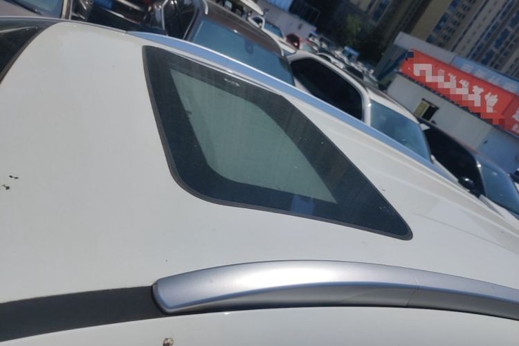 Used Geely Auto Vision X6 2021 PRO 1.4T Manual Luxury Model Roof