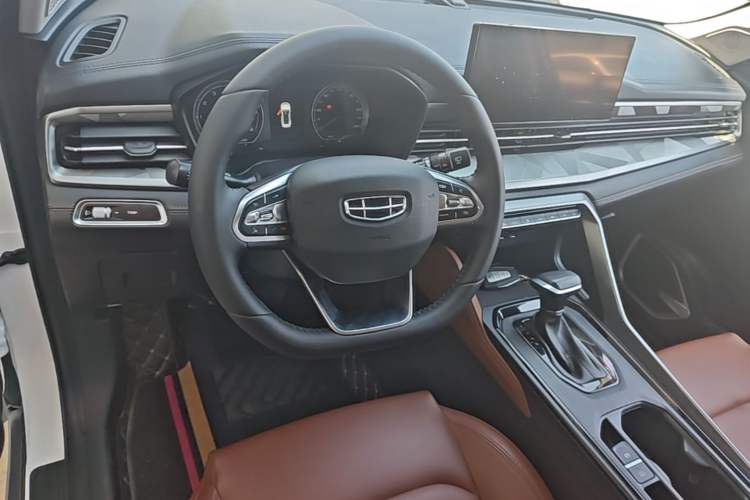 Used Geely Auto Vision X6 2021 PRO 1.4T Automatic Prestige Model Steering Wheel