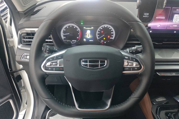 Used Geely Auto Vision X6 2021 PRO 1.4T Automatic Prestige Model Steering Wheel