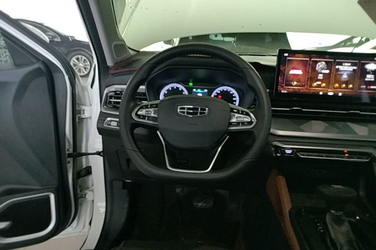 Used Geely Auto Vision X6 2021 PRO 1.4T Automatic Prestige Model Steering Wheel