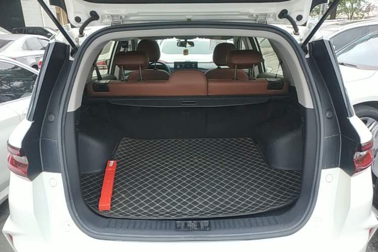 Used Geely Auto Vision X6 2021 PRO 1.4T Automatic Prestige Model Trunk