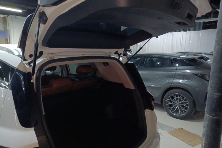Used Geely Auto Vision X6 2021 PRO 1.4T Automatic Prestige Model Trunk