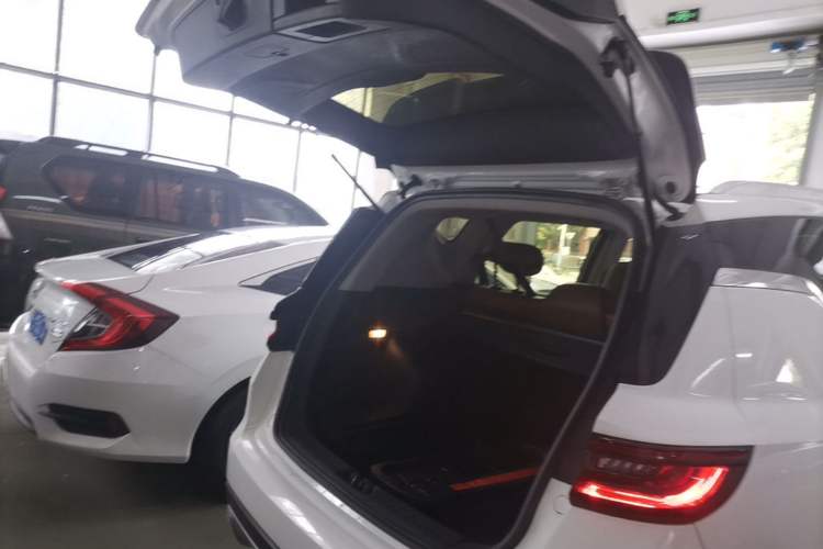 Used Geely Auto Vision X6 2021 PRO 1.4T Automatic Prestige Model Trunk