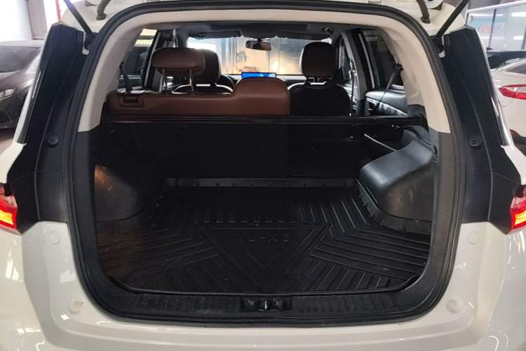Used Geely Auto Vision X6 2021 PRO 1.4T Automatic Prestige Model Trunk