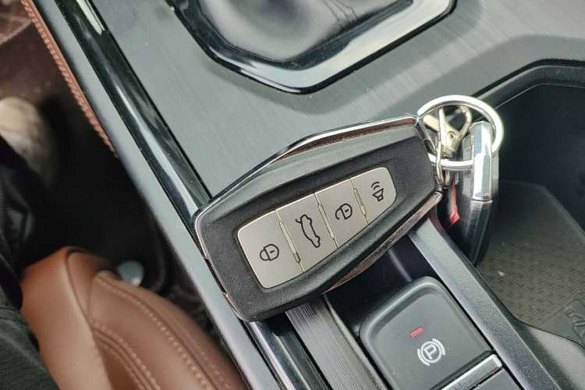 Used Geely Auto Vision X6 2021 PRO 1.4T Automatic Prestige Model Vehicle Key