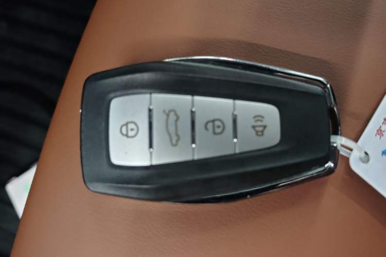 Used Geely Auto Vision X6 2021 PRO 1.4T Automatic Prestige Model Vehicle Key