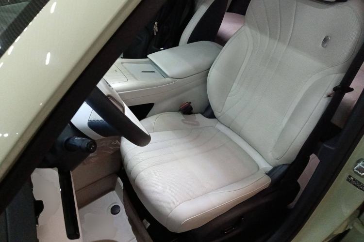 Used Geely Galaxy E5 2024 530 km Exploration+ Version Left Front Seat