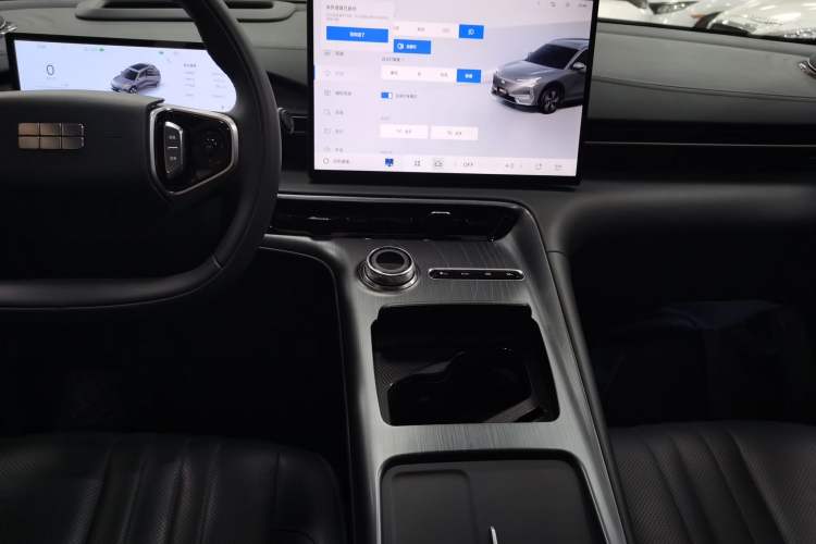 Used Geely Galaxy E5 2024 530 km Exploration+ Version Audio And AC Panel