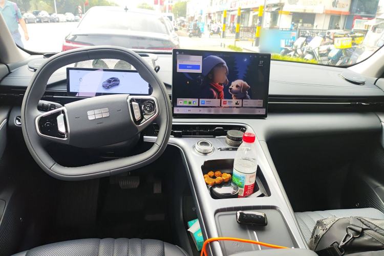 Used Geely Galaxy E5 2024 530km Starship Edition Center Console