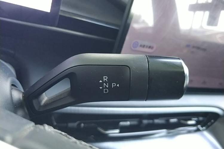 Used Geely Galaxy E5 2024 530 km Exploration+ Version Gear Lever