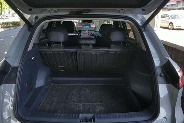 Used Geely Galaxy E5 2024 530 km Exploration+ Version Trunk