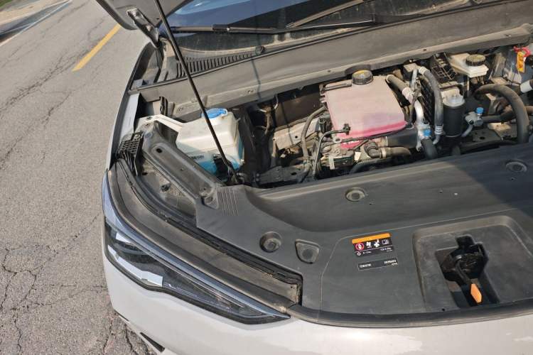 Used Geely Galaxy E5 2024 440km Exploration Version Engine Bay Right