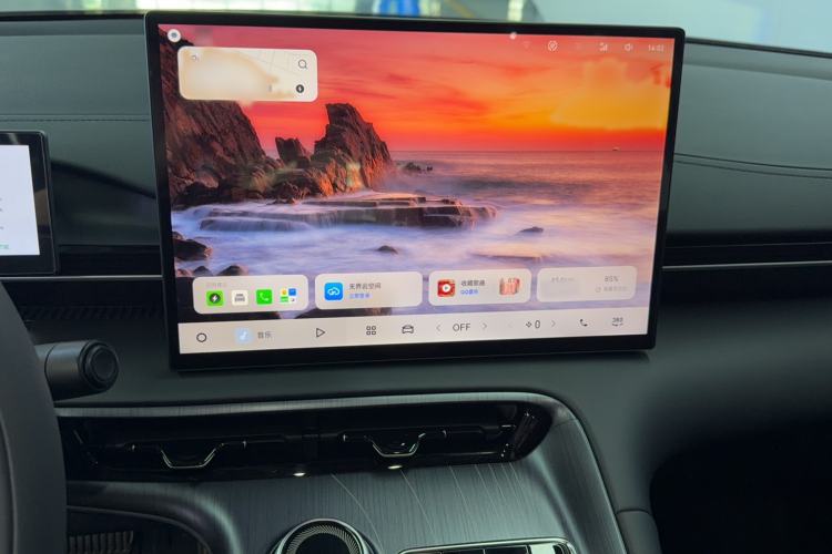 Used Geely Galaxy E5 2024 530km Long-Range Version Audio And AC Panel
