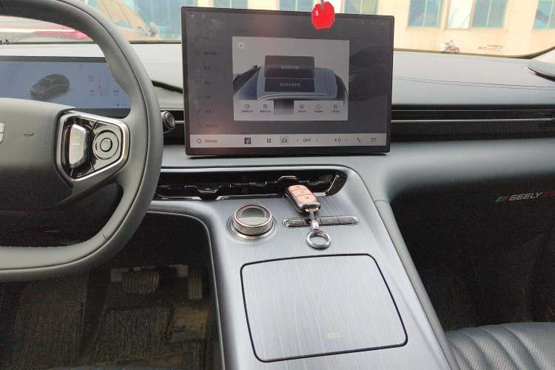 Used Geely Galaxy E5 2024 440km Exploration Version Audio And AC Panel