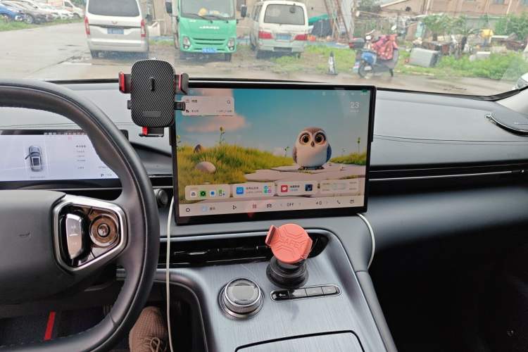 Used Geely Galaxy E5 2024 530km Long-Range Version Audio And AC Panel