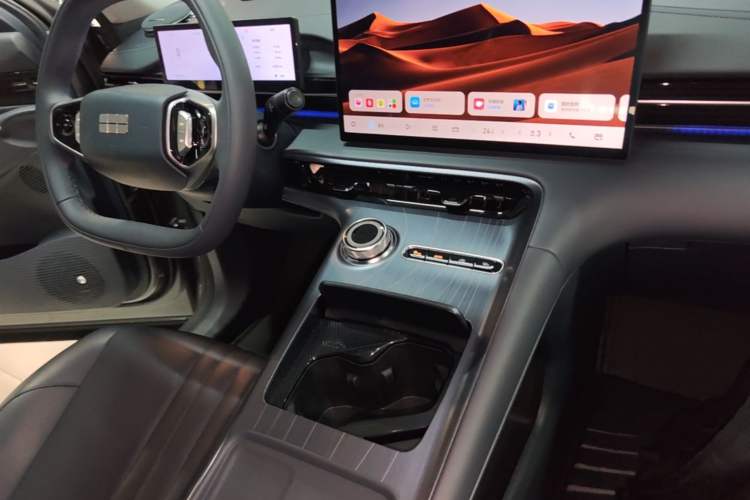 Used Geely Galaxy E5 2024 530 km Exploration+ Version Audio And AC Panel