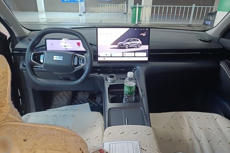 Used Geely Galaxy E5 2024 440km Exploration Version Center Console