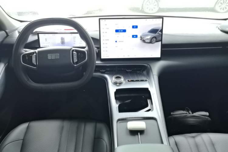 Used Geely Galaxy E5 2024 530km Long-Range Version Center Console