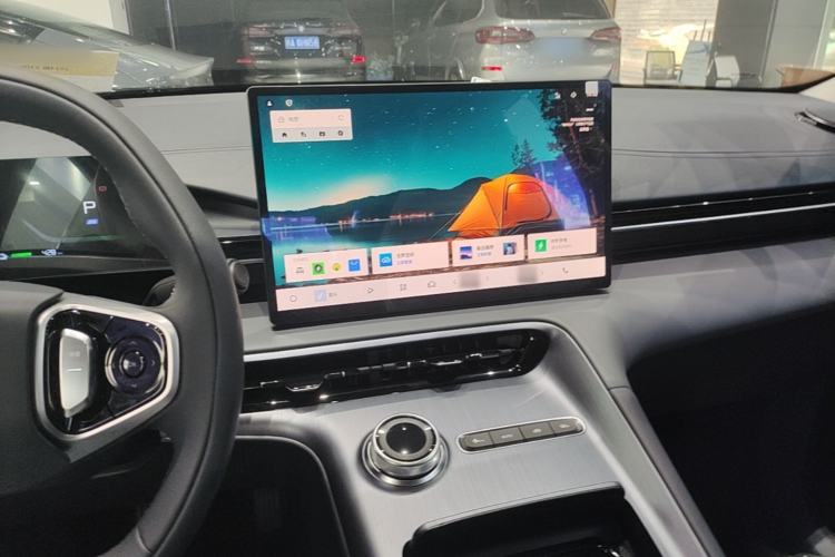 Used Geely Galaxy E5 2024 Model 530km Business Edition Center Console