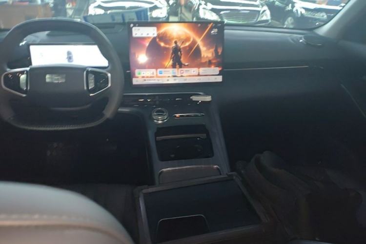 Used Geely Galaxy E5 2024 530 km Exploration+ Version Center Console